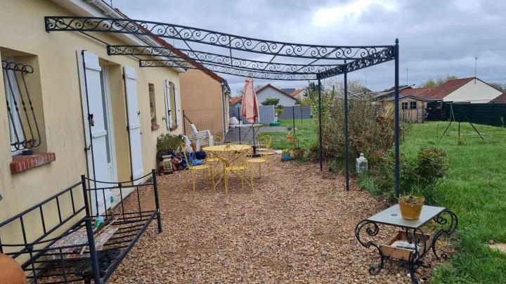 Pose de pergolas Nevers